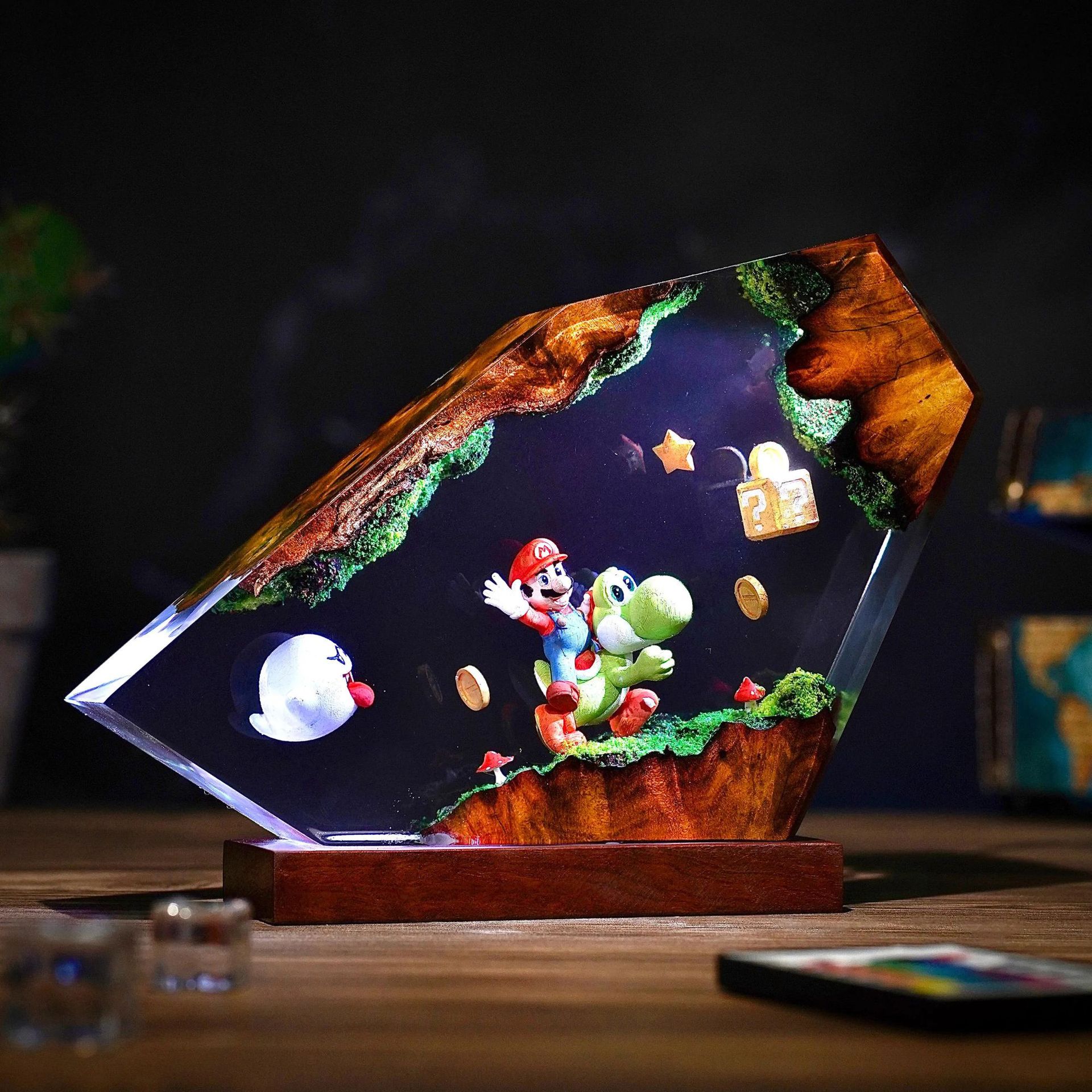 Resin Art Furniture - Table Resin Lamp Cartoon Anime Figure