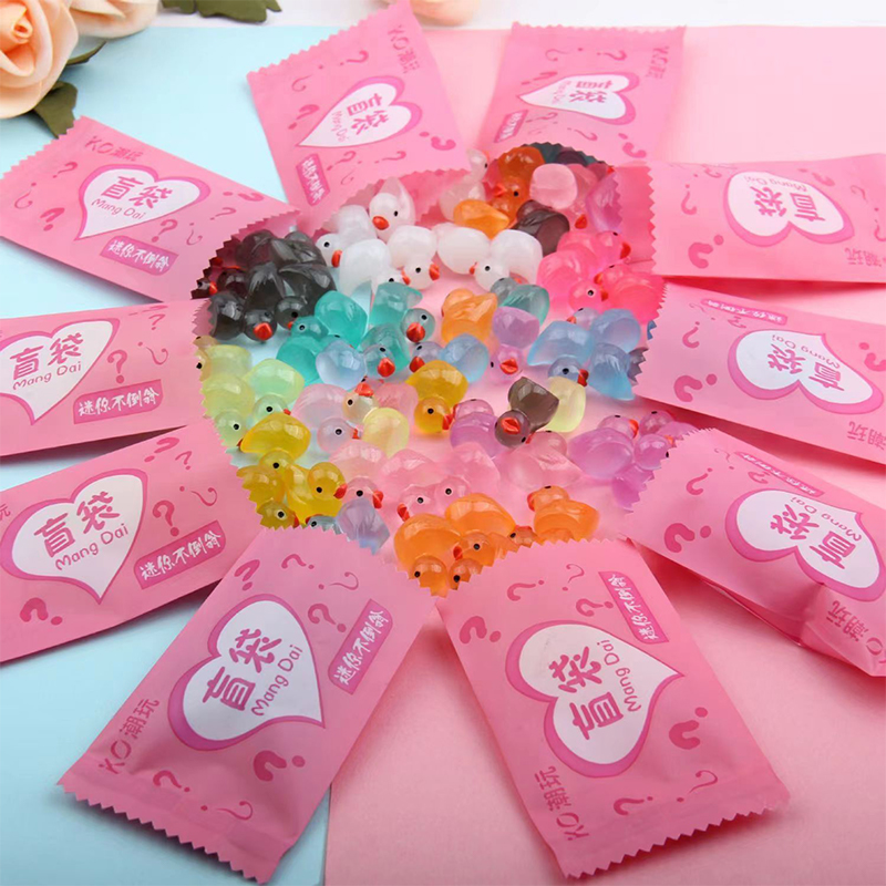 5pcs Cute Mini Luminous Resin  - Resin Art Furniture recension och pris